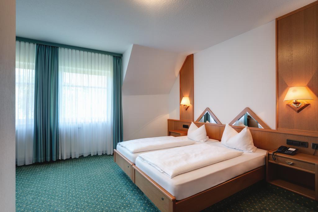באד מרגנטהיים Stadthotel Muenze מראה חיצוני תמונה