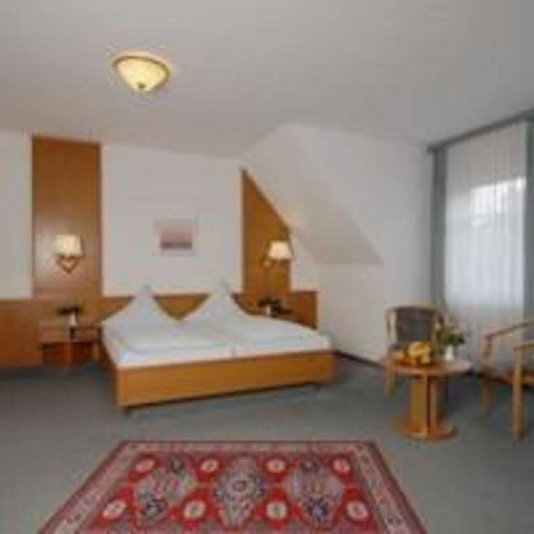 באד מרגנטהיים Stadthotel Muenze מראה חיצוני תמונה